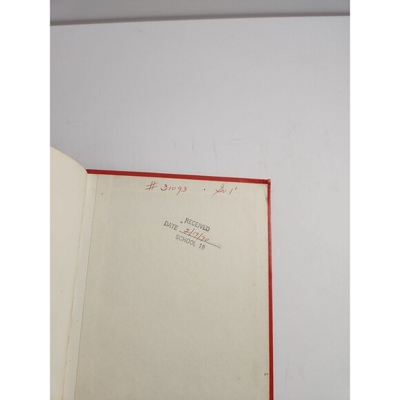 The New Bed – 1966 Houghton Mifflin Vintage Illustrated Children's Book - Picture 9 of 9